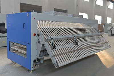 上航洗滌機械的床單折疊機如何正確選用？需要參考什么？